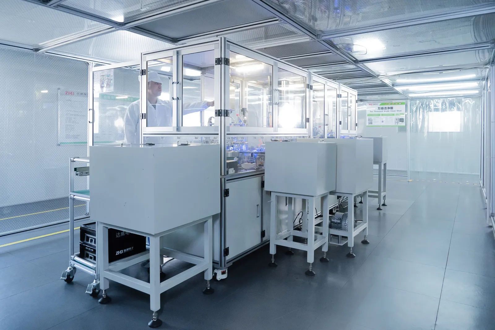 Clean booth assembly and testing station — production facility scene shared by our supply partner